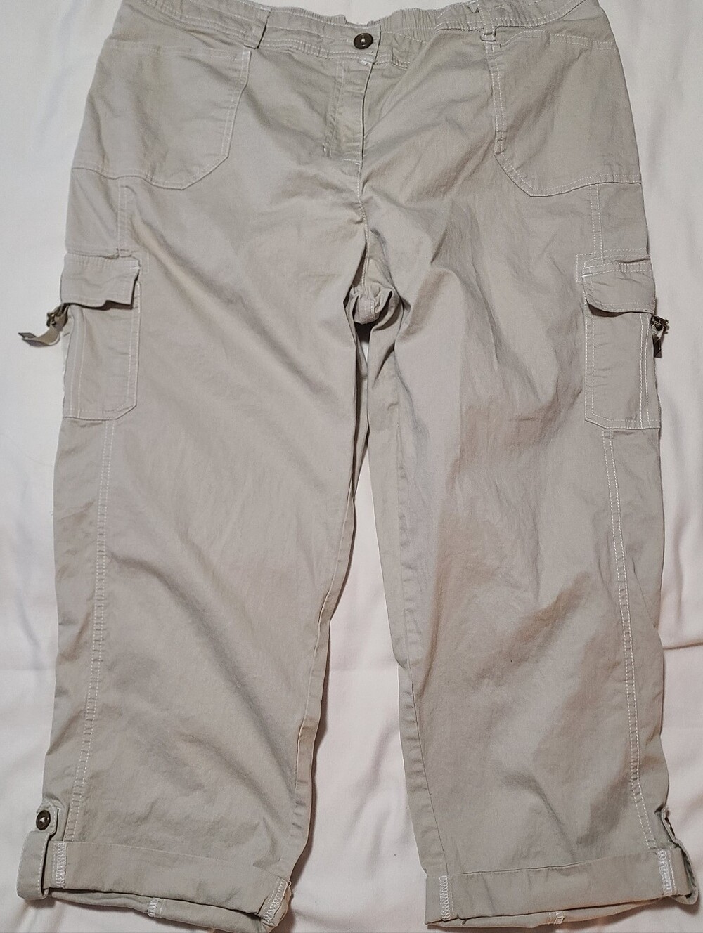 Womens Lightweight Cargo Pants in Light Beige - Picture 4 of 4